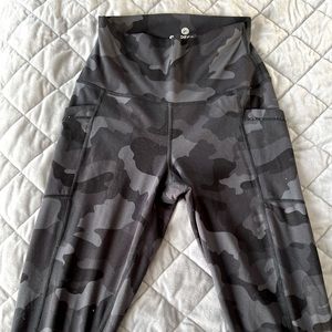 Camo Black/Grey Workout Leggings